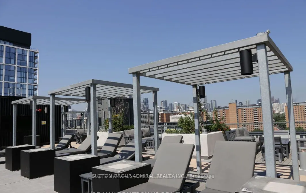 120 Parliament Street, #1413
