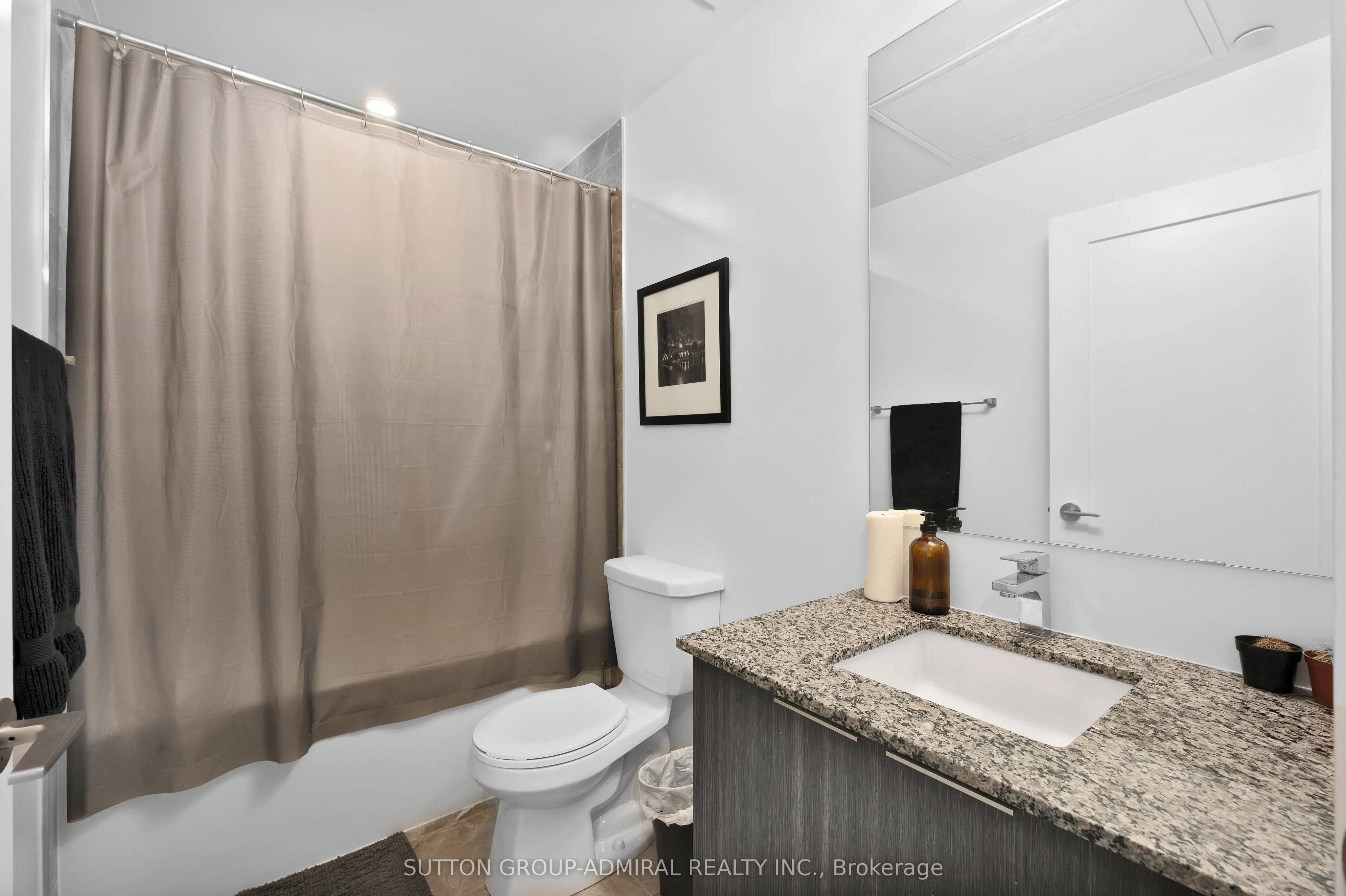 120 Parliament Street, #1413
