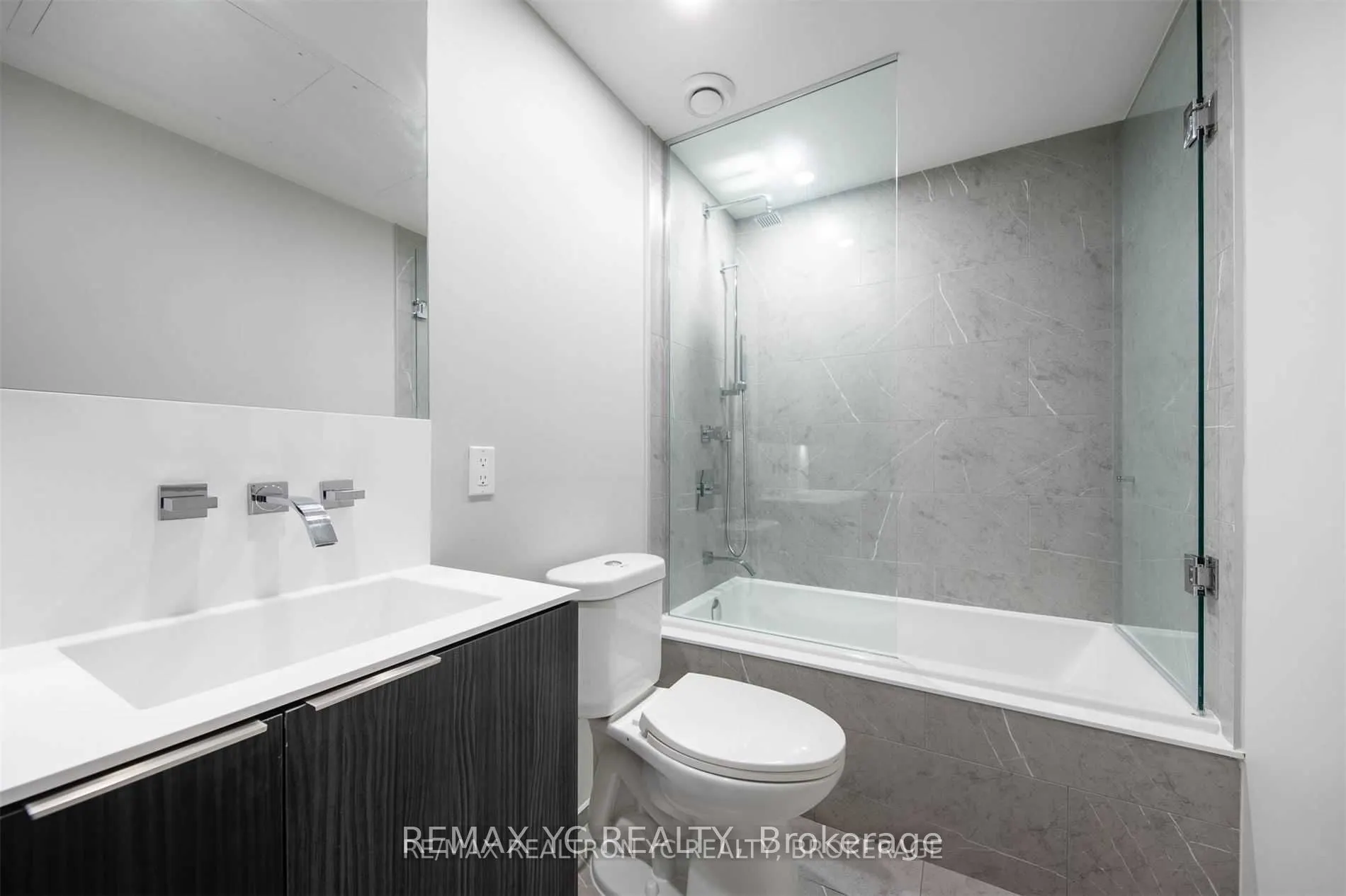 12 Bonnycastle Street, #924