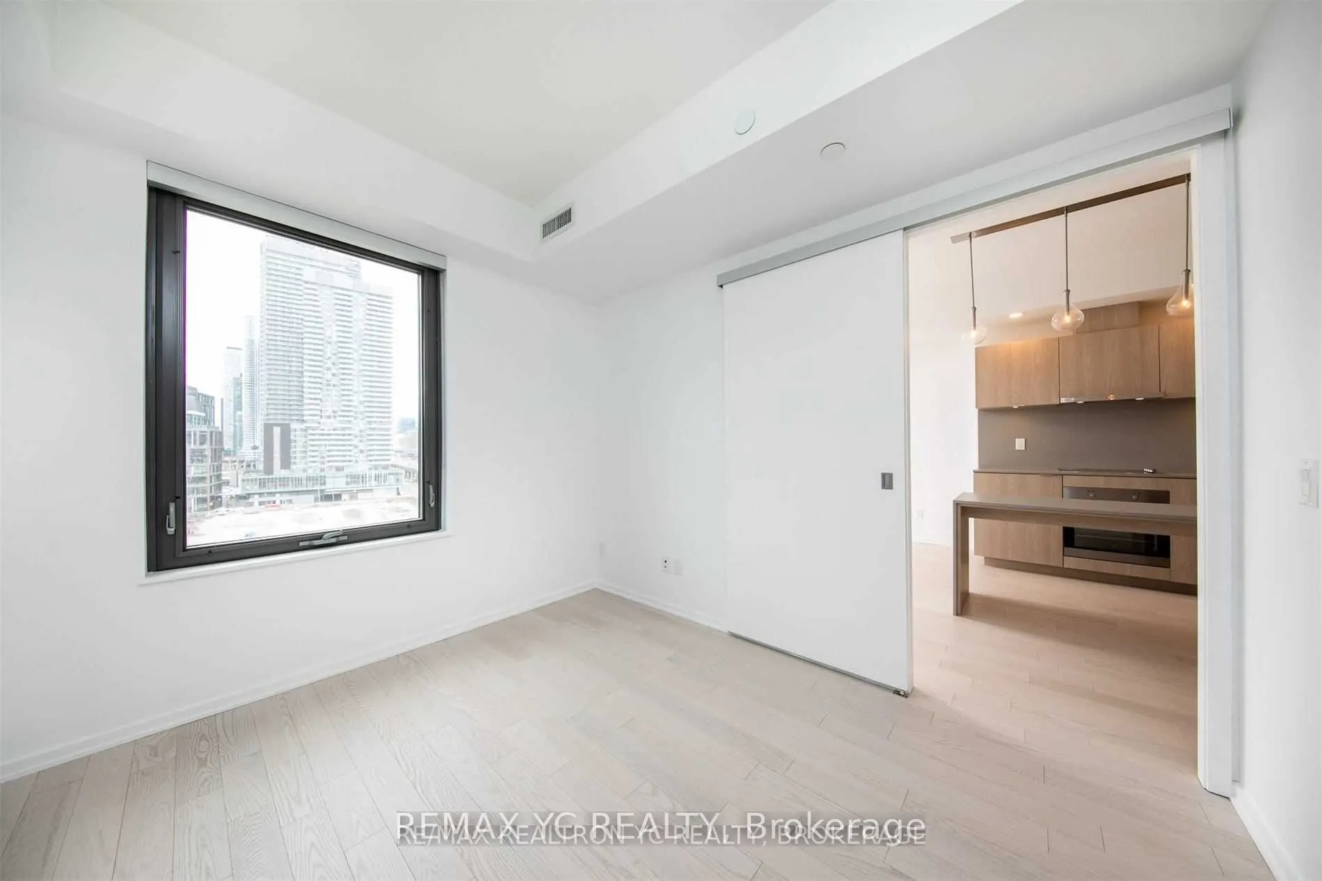 12 Bonnycastle Street, #924