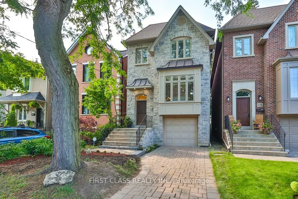136 Bowood Avenue