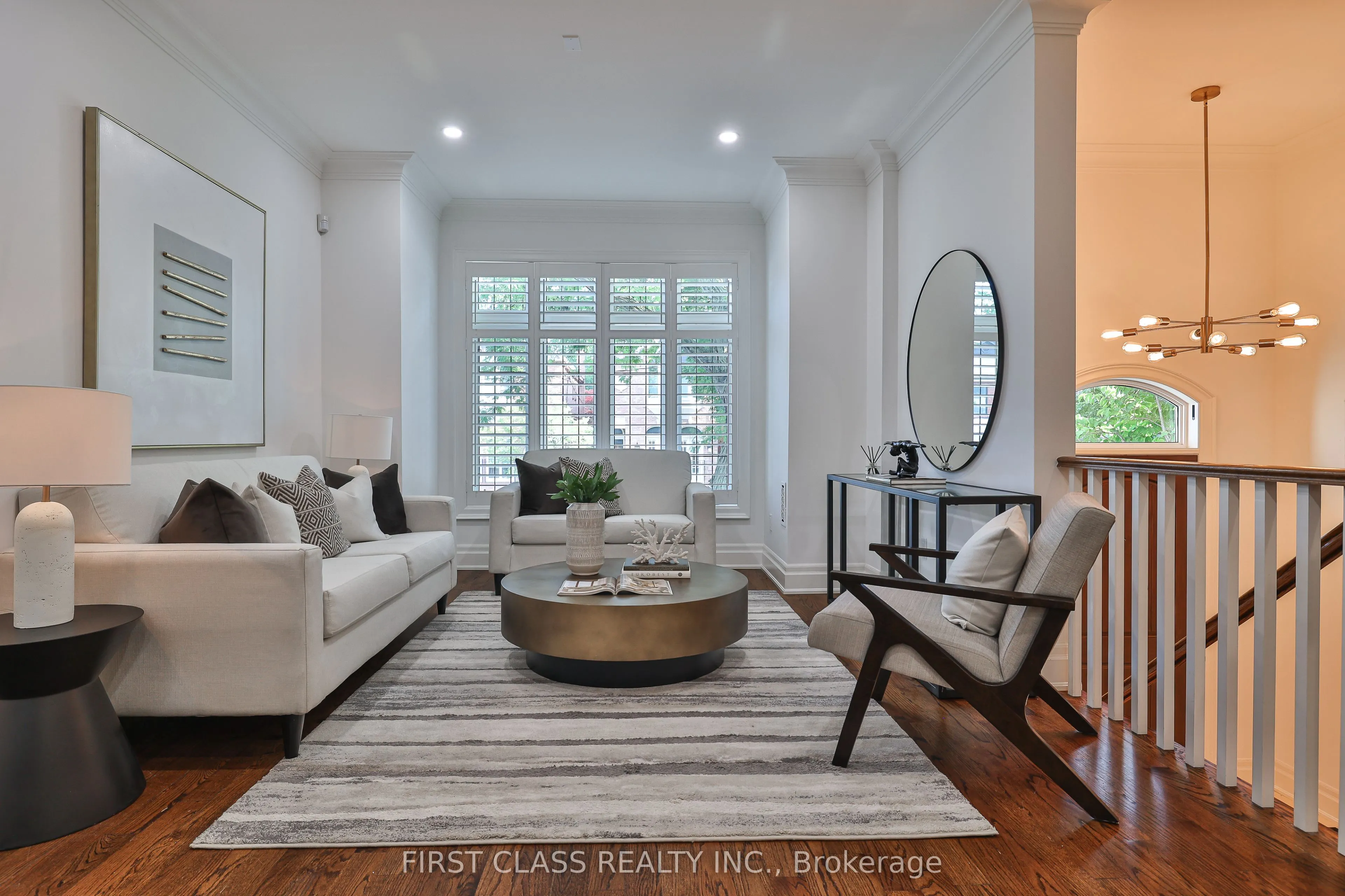 136 Bowood Avenue