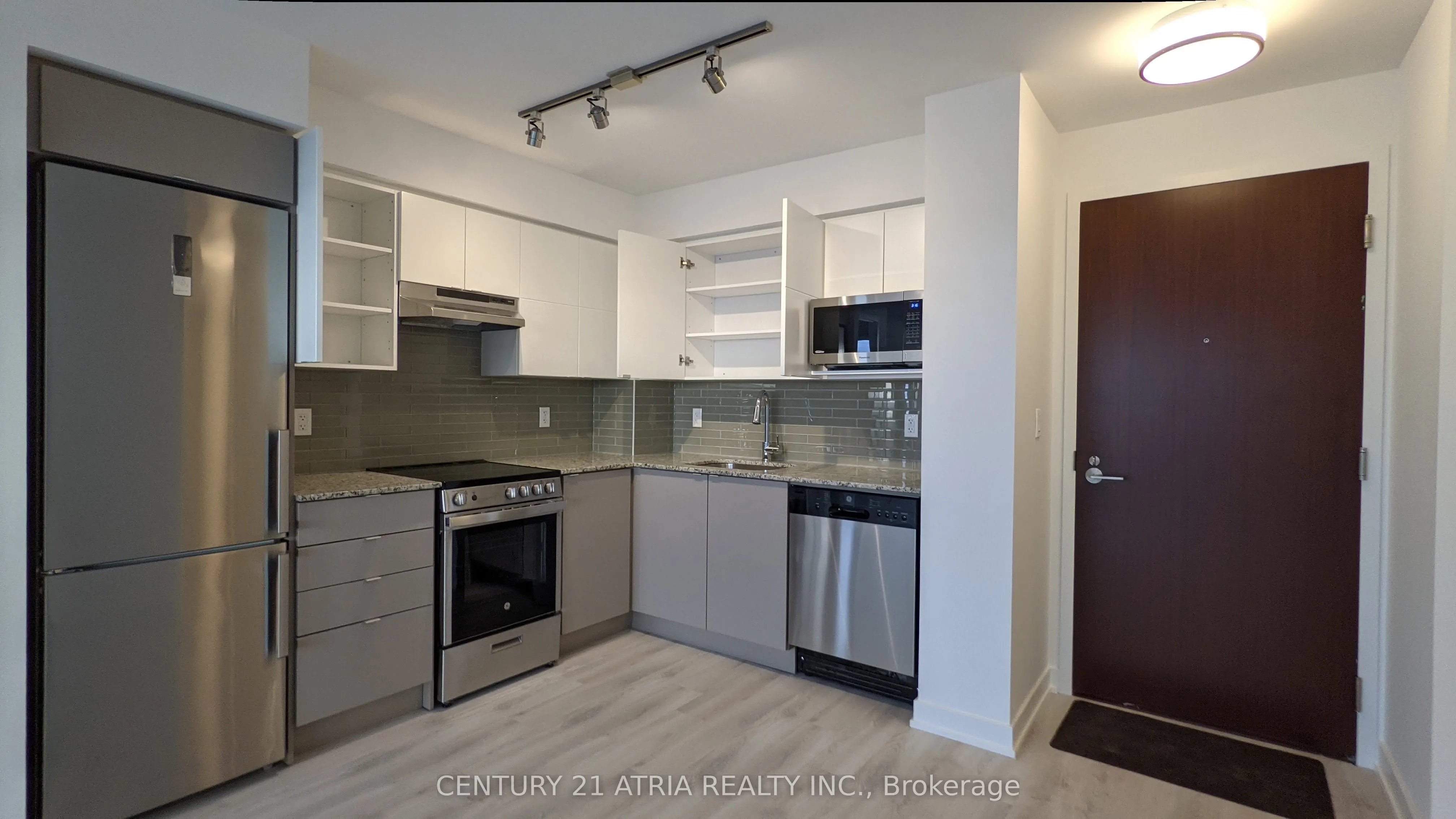 120 Varna Drive W, #1318