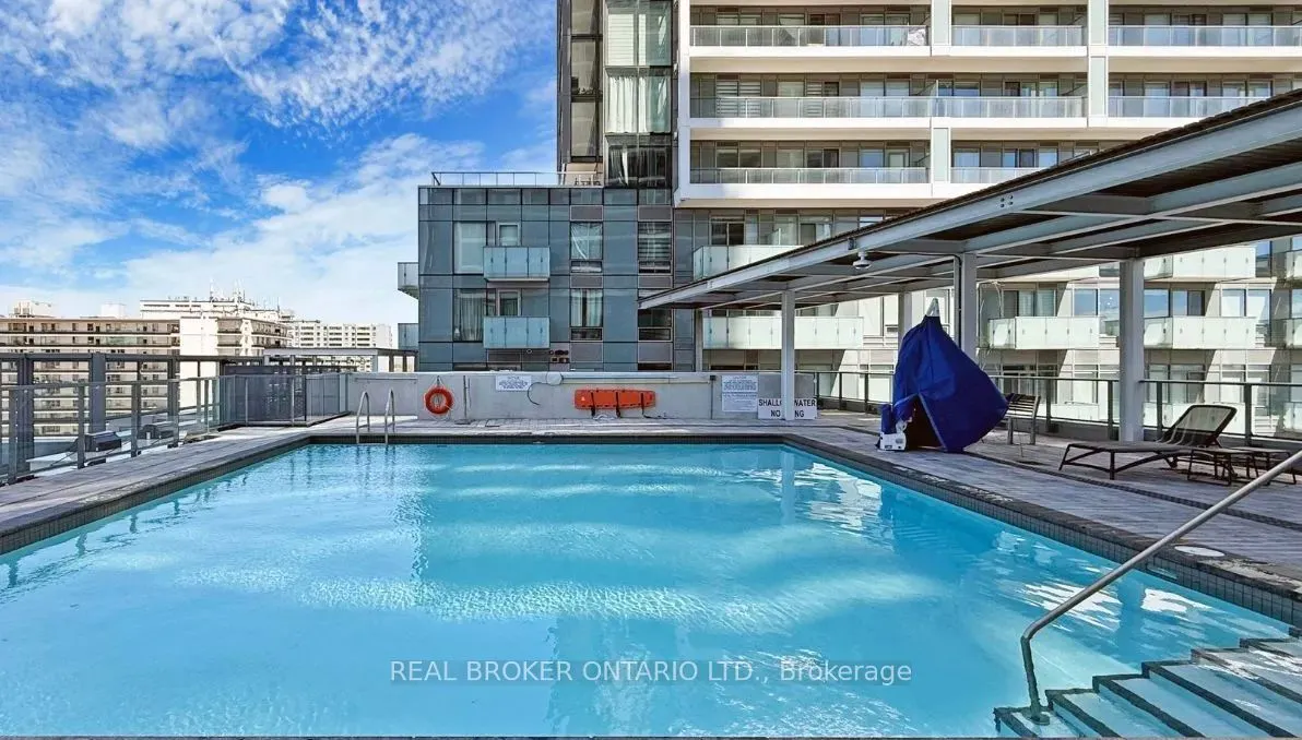 8 Olympic Garden Drive, #404