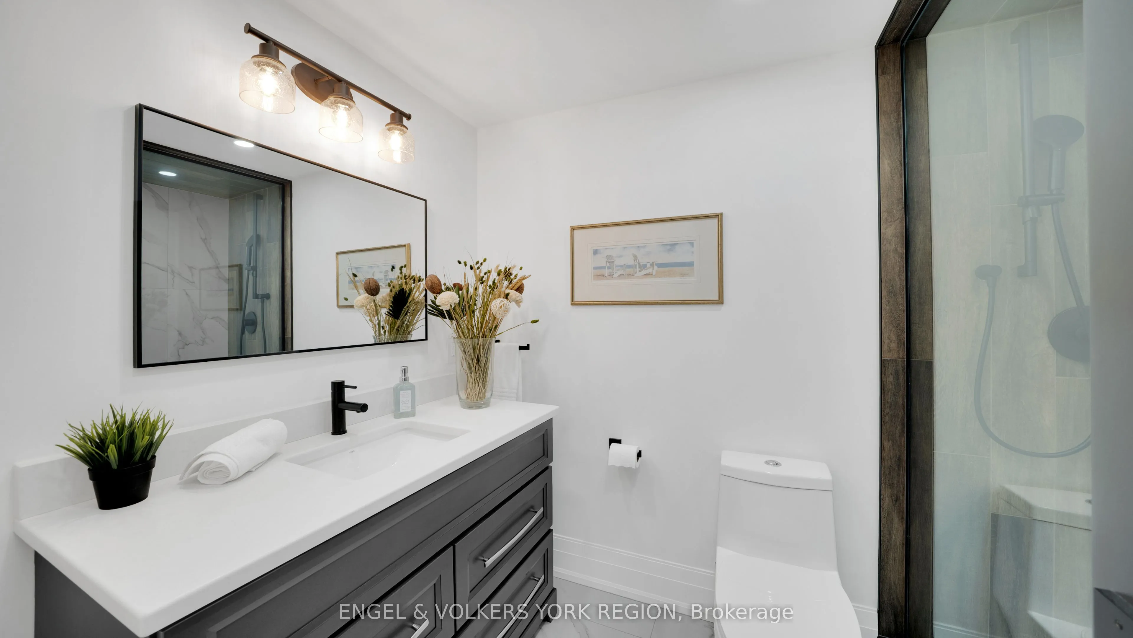 15 Silvergrove Road