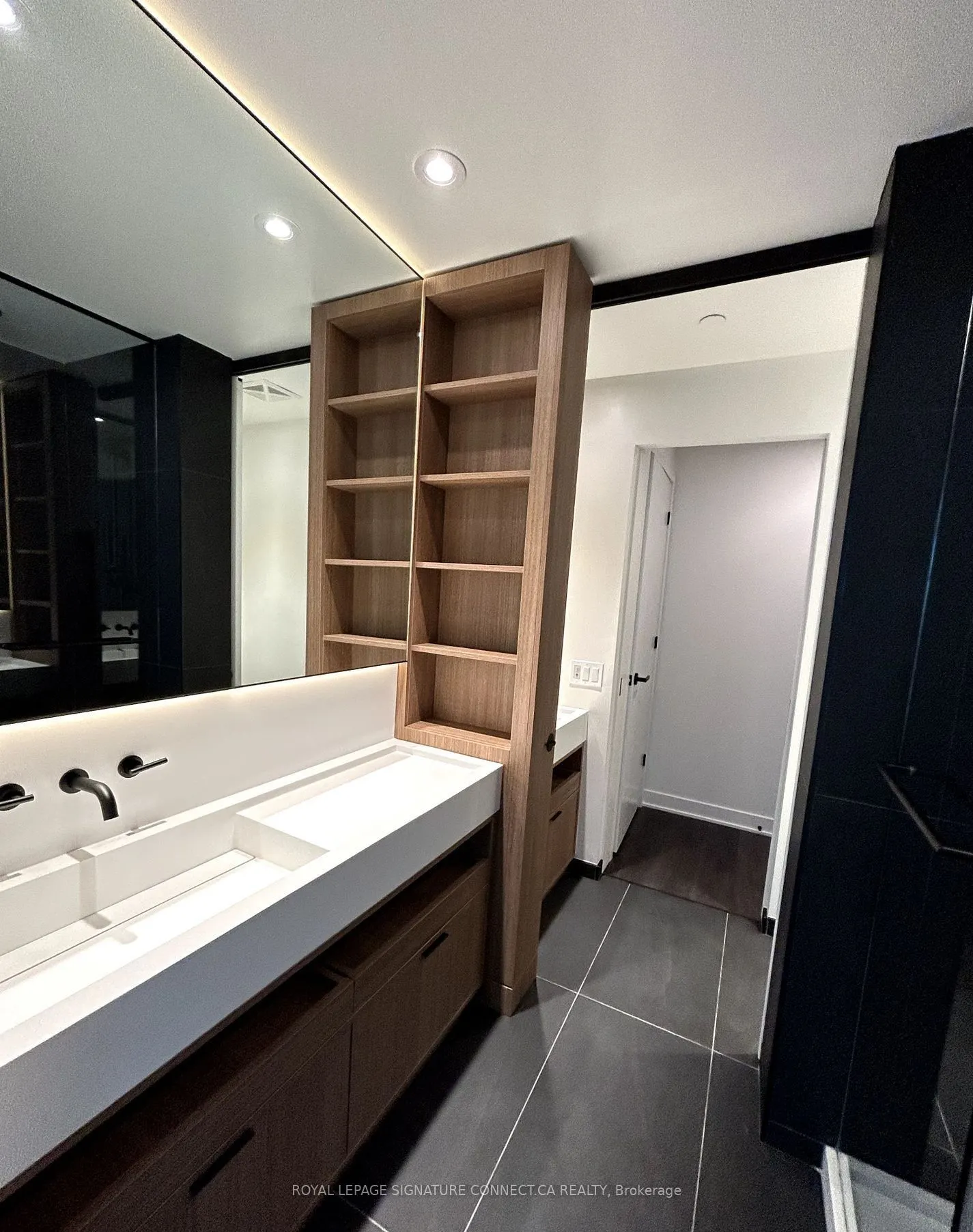 55 Charles Street E, #3008