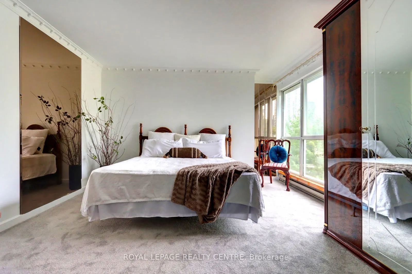 480 Queens Quay W, #401W