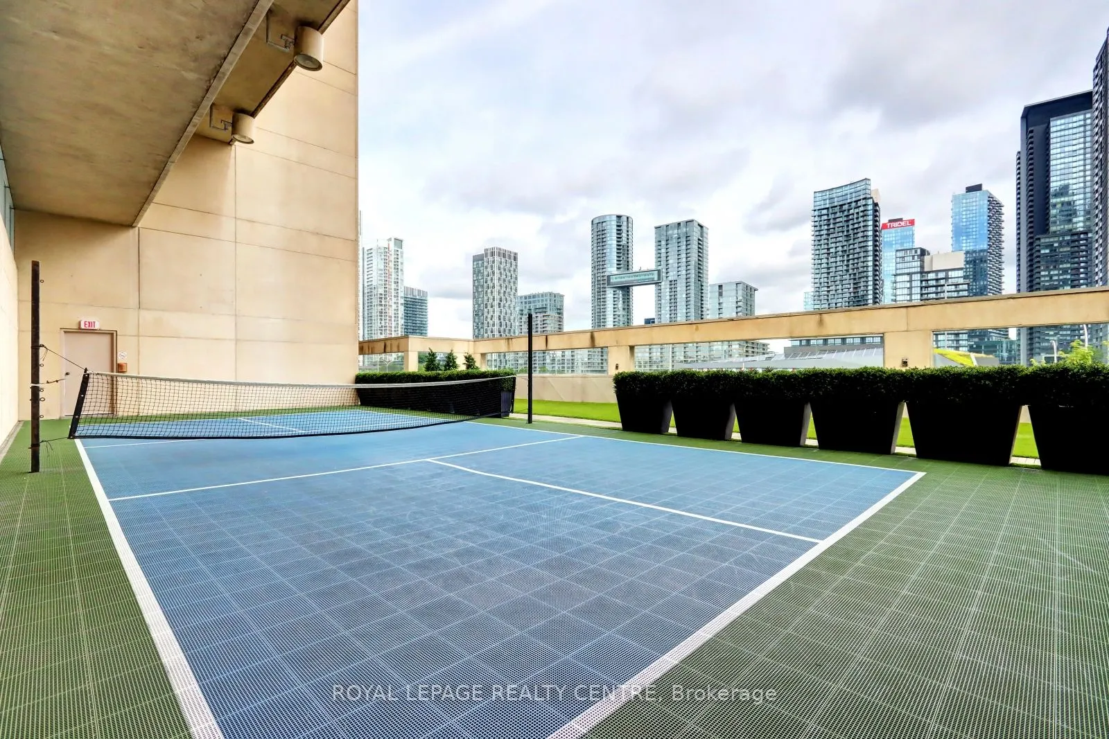 480 Queens Quay W, #401W