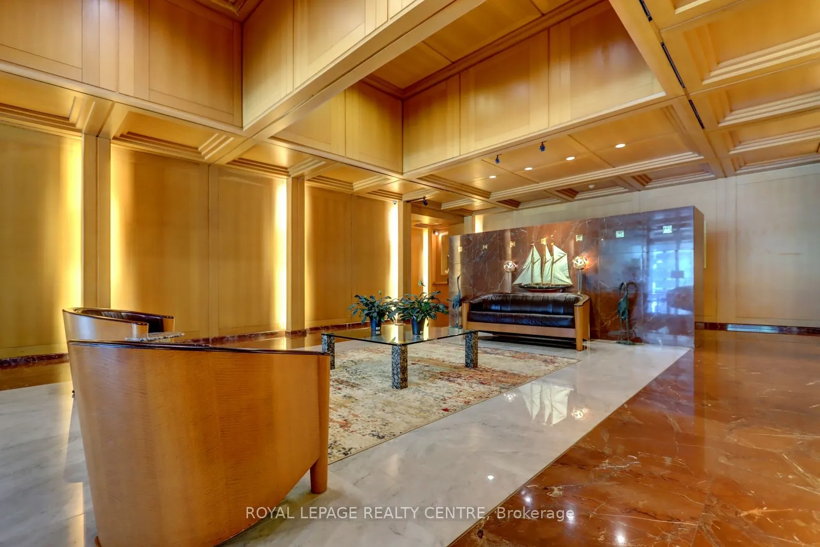 480 Queens Quay W, #401W