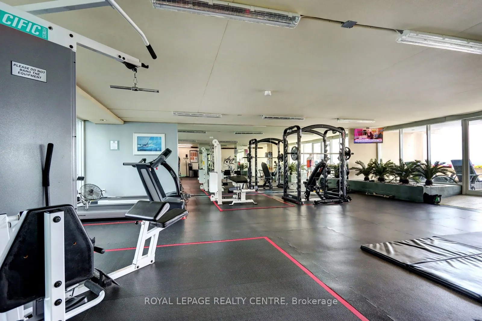 480 Queens Quay W, #401W