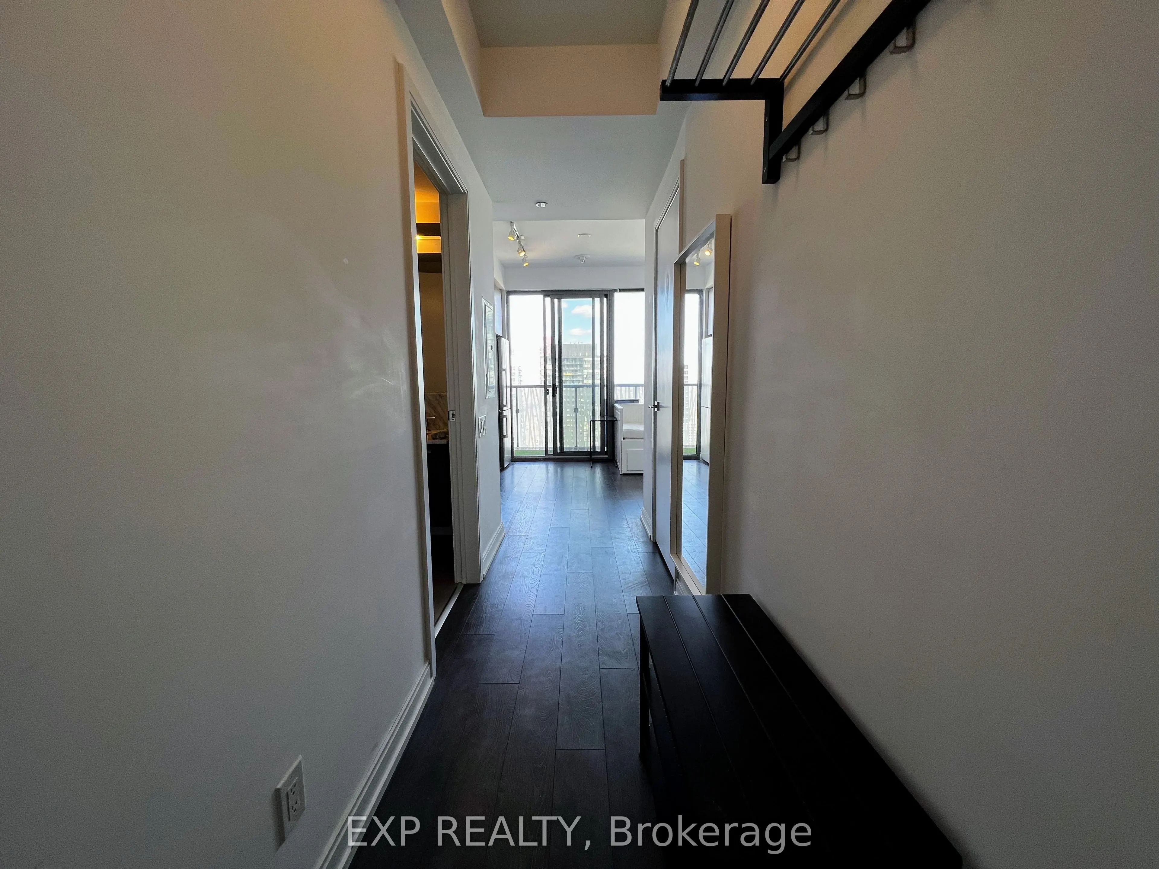 50 Charles Street E, #3802