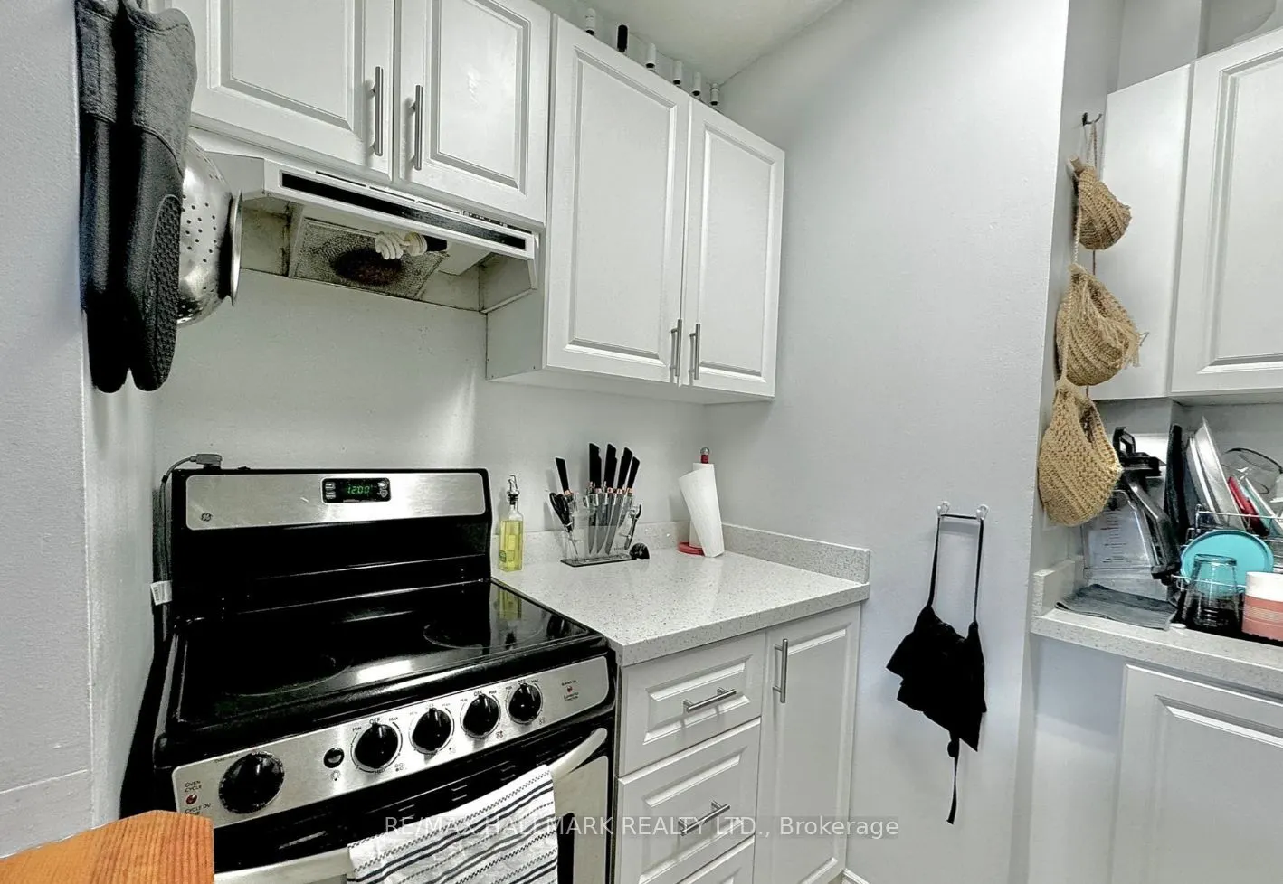 114 Vaughan Road, #303