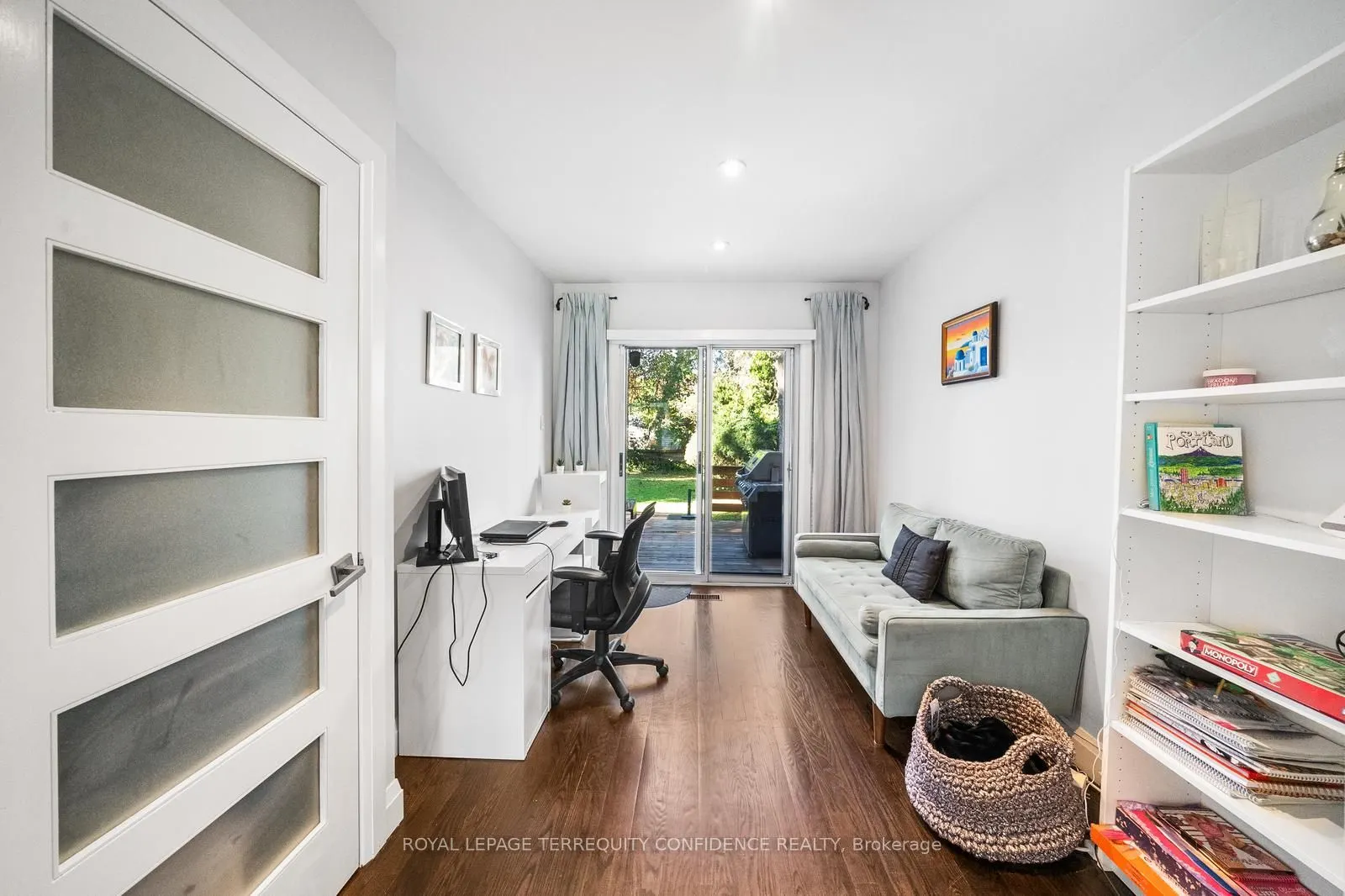 45 Glenborough Park Crescent
