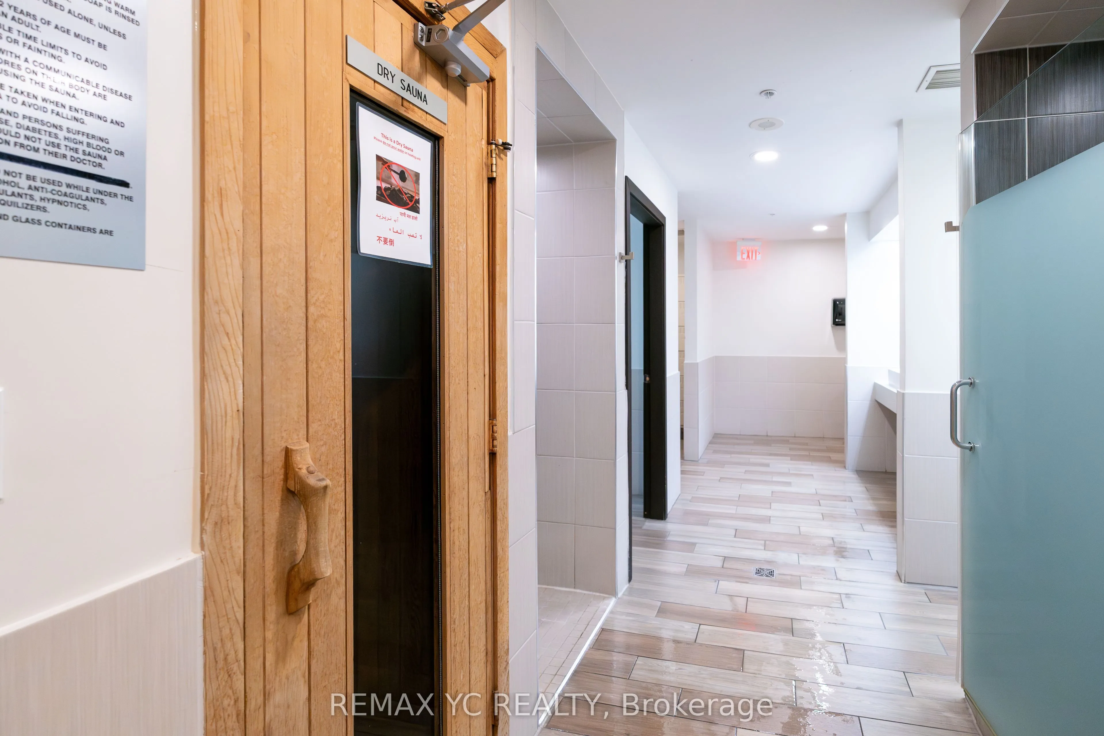 16 Harrison Garden Boulevard, #2612