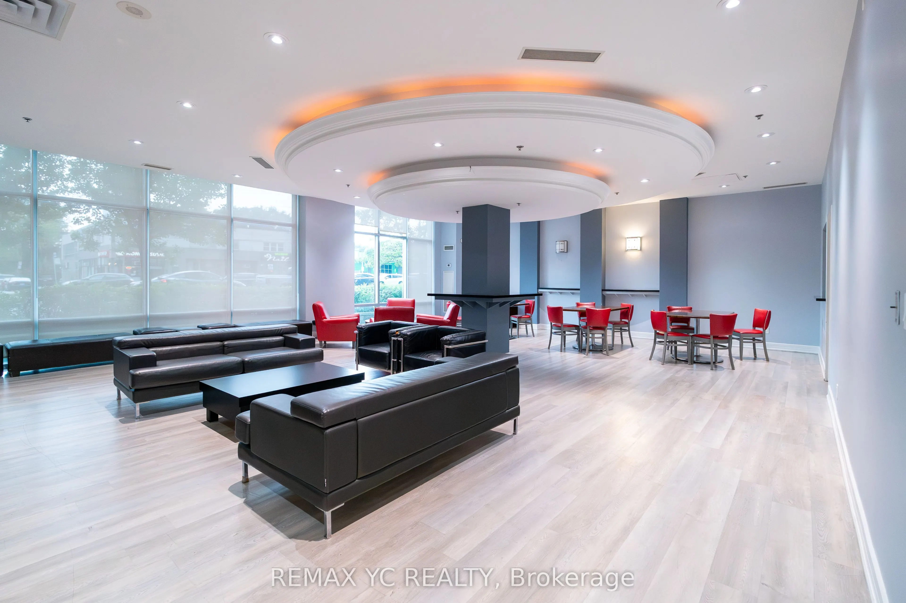 16 Harrison Garden Boulevard, #2612