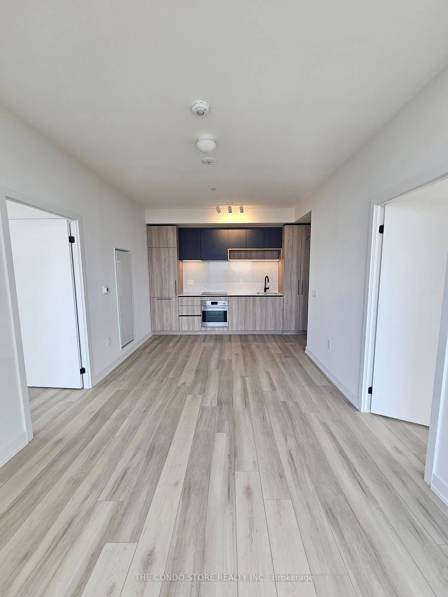 181 Sterling Road, #1511