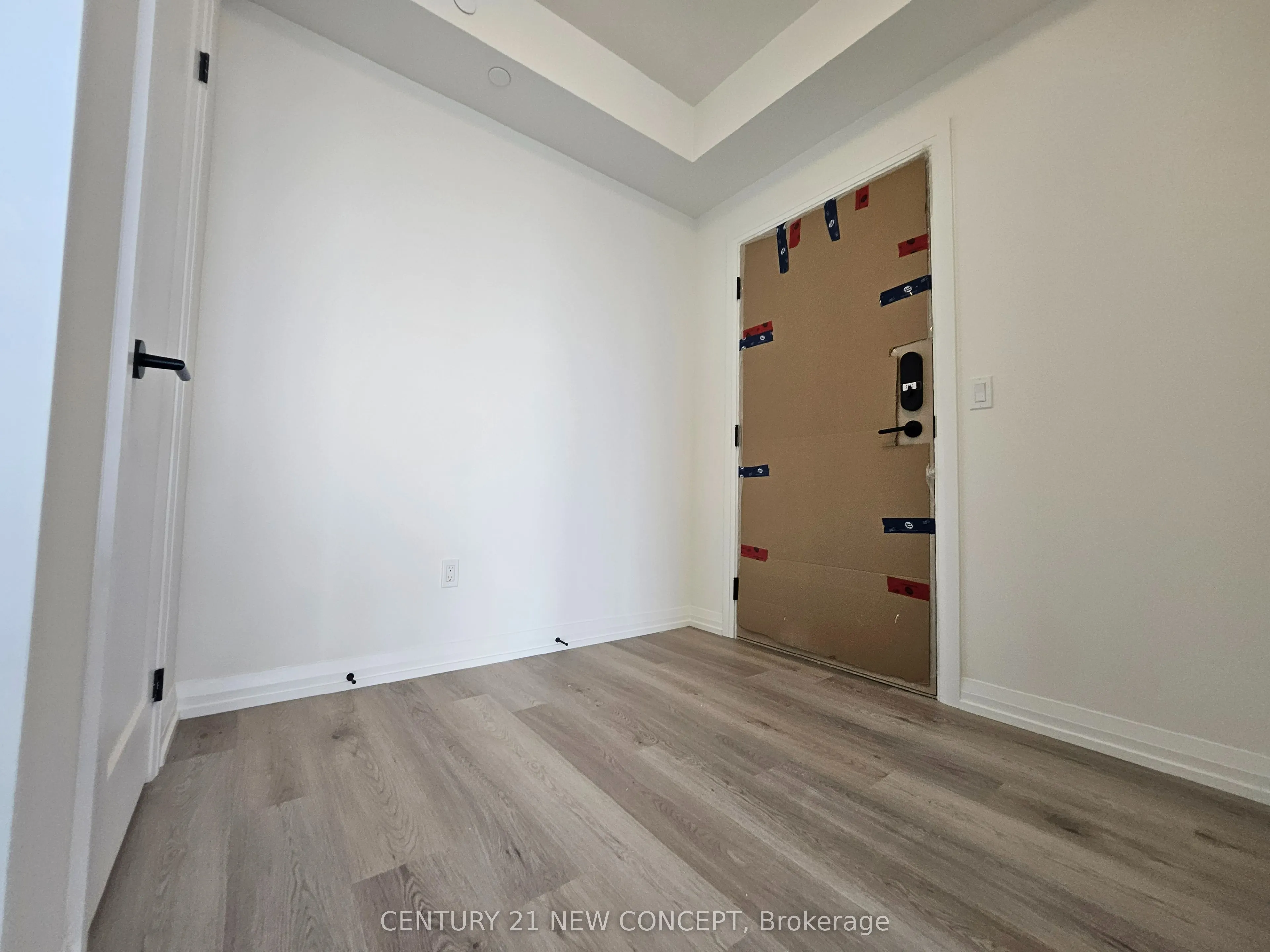 280 Dundas Street, #2811