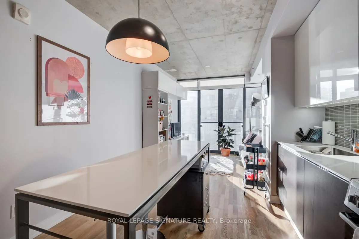 8 Dovercourt Road, #707