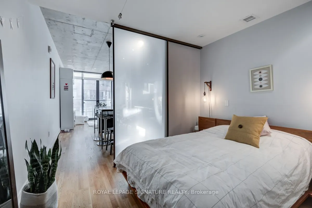 8 Dovercourt Road, #707