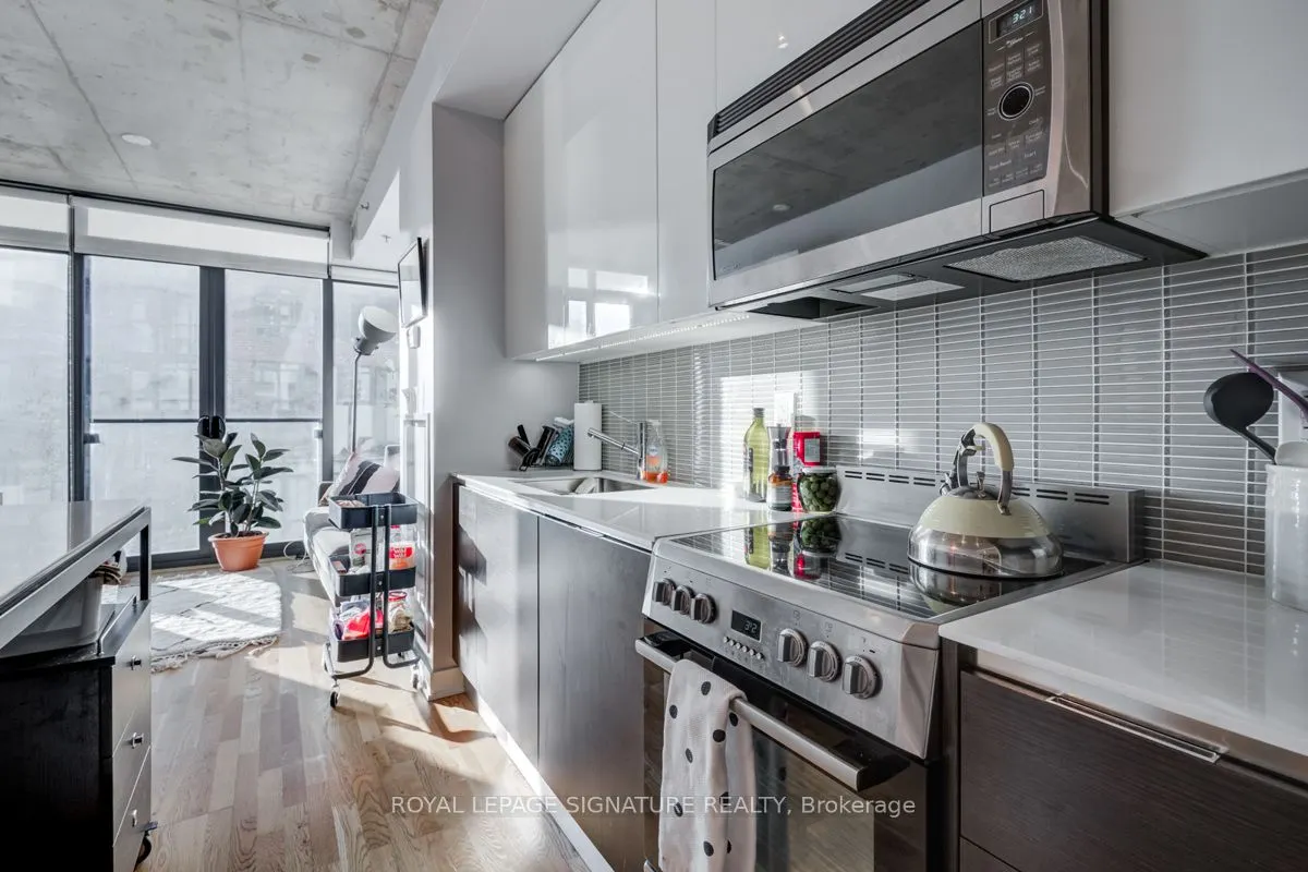 8 Dovercourt Road, #707