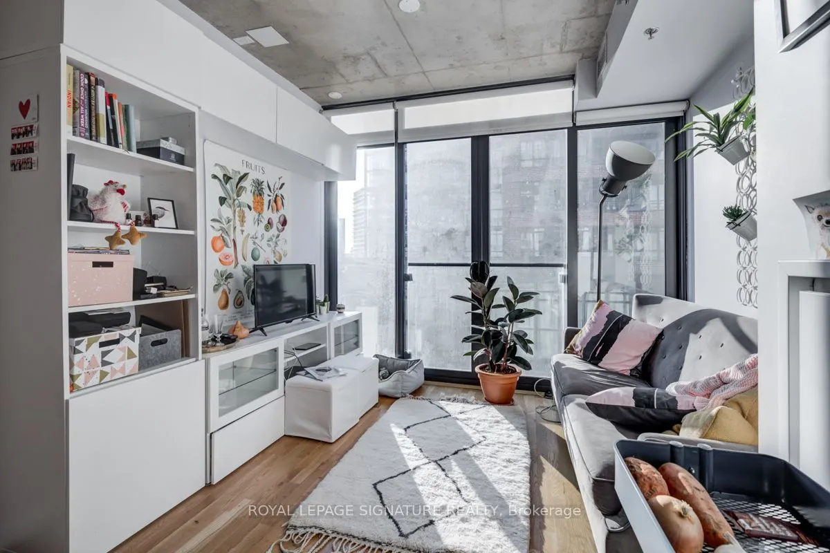 8 Dovercourt Road, #707