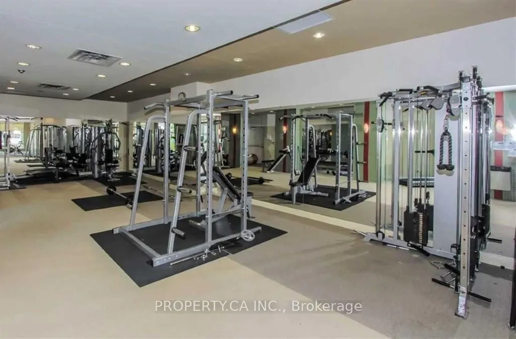228 Queens Quay W, #510