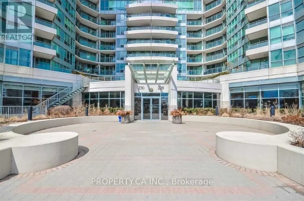 228 Queens Quay W, #510