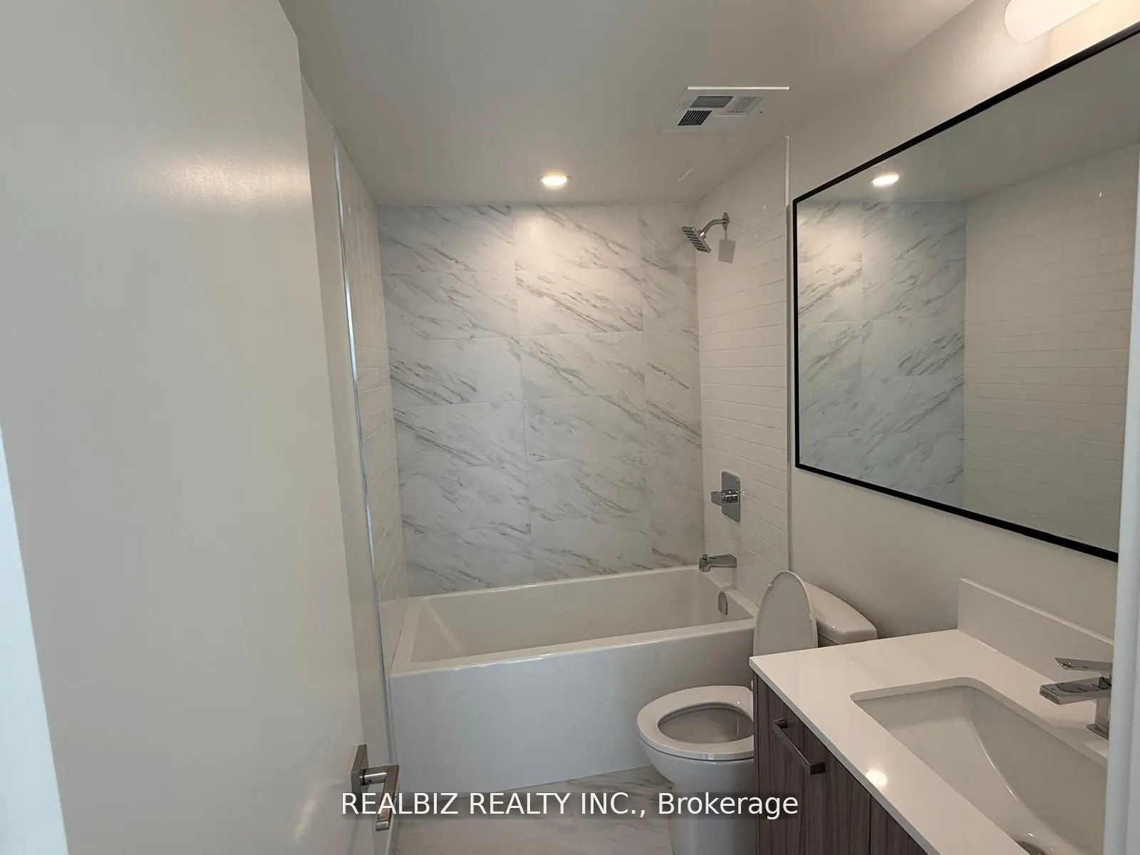 65 Curlew Drive, #216