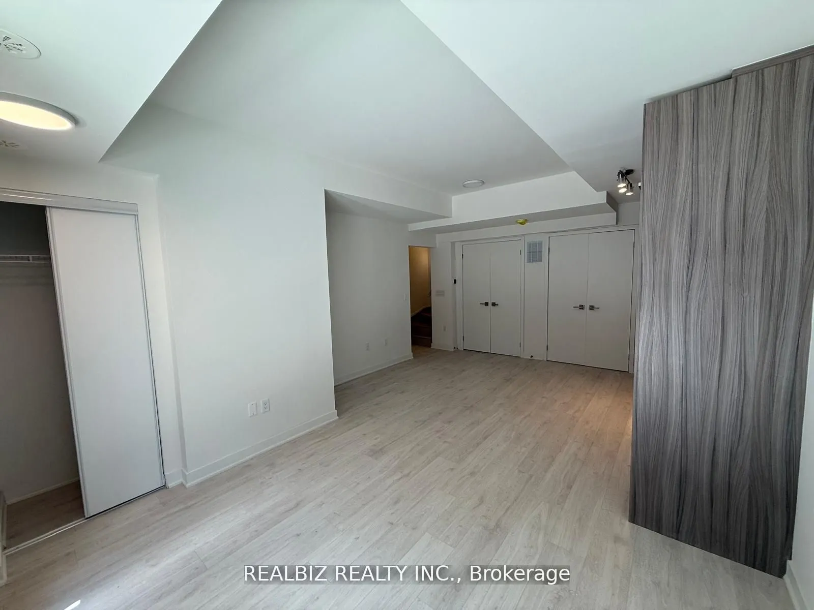 65 Curlew Drive, #216