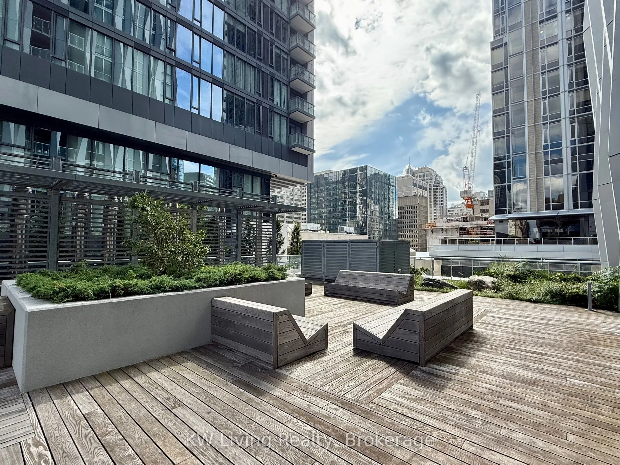 1 Yorkville Avenue, #3104
