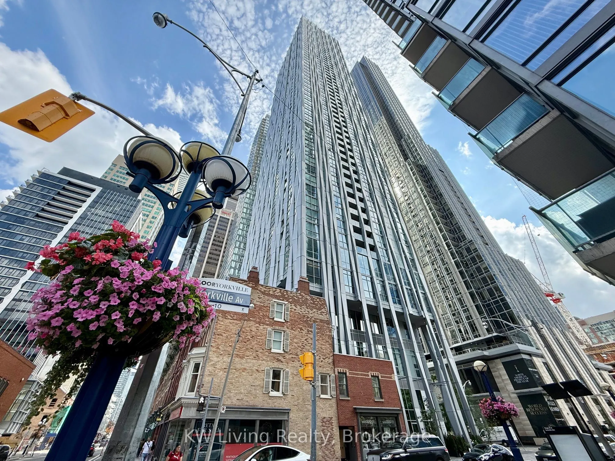 1 Yorkville Avenue, #3104