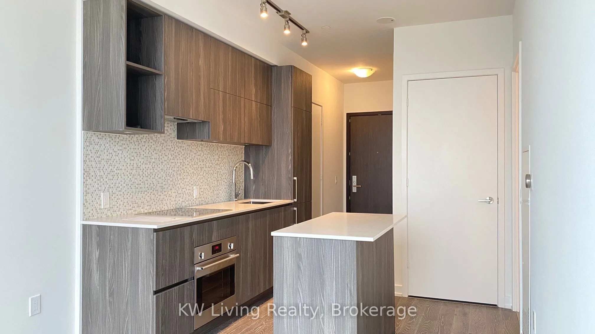 1 Yorkville Avenue, #3104