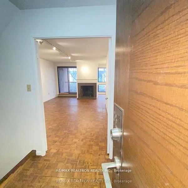349 St Clair Avenue W, #115