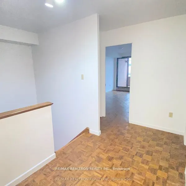 349 St Clair Avenue W, #115