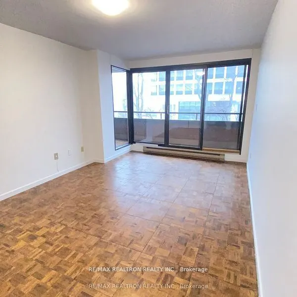 349 St Clair Avenue W, #115