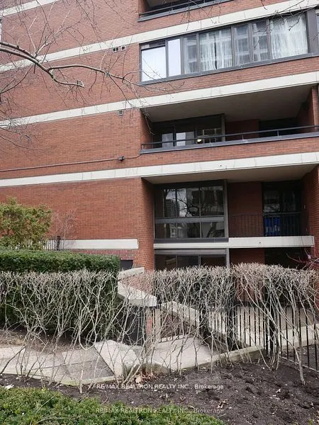 349 St Clair Avenue W, #115