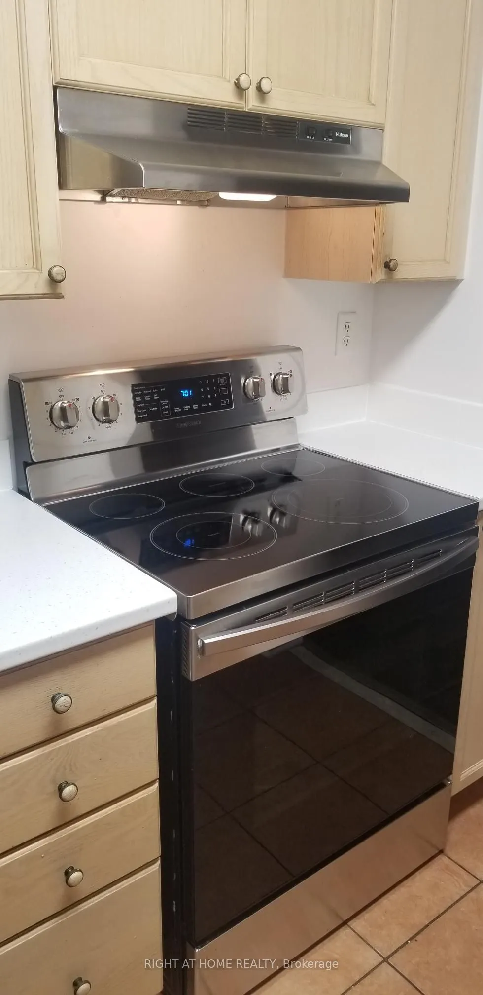 100 Dalhousie Street, #1105