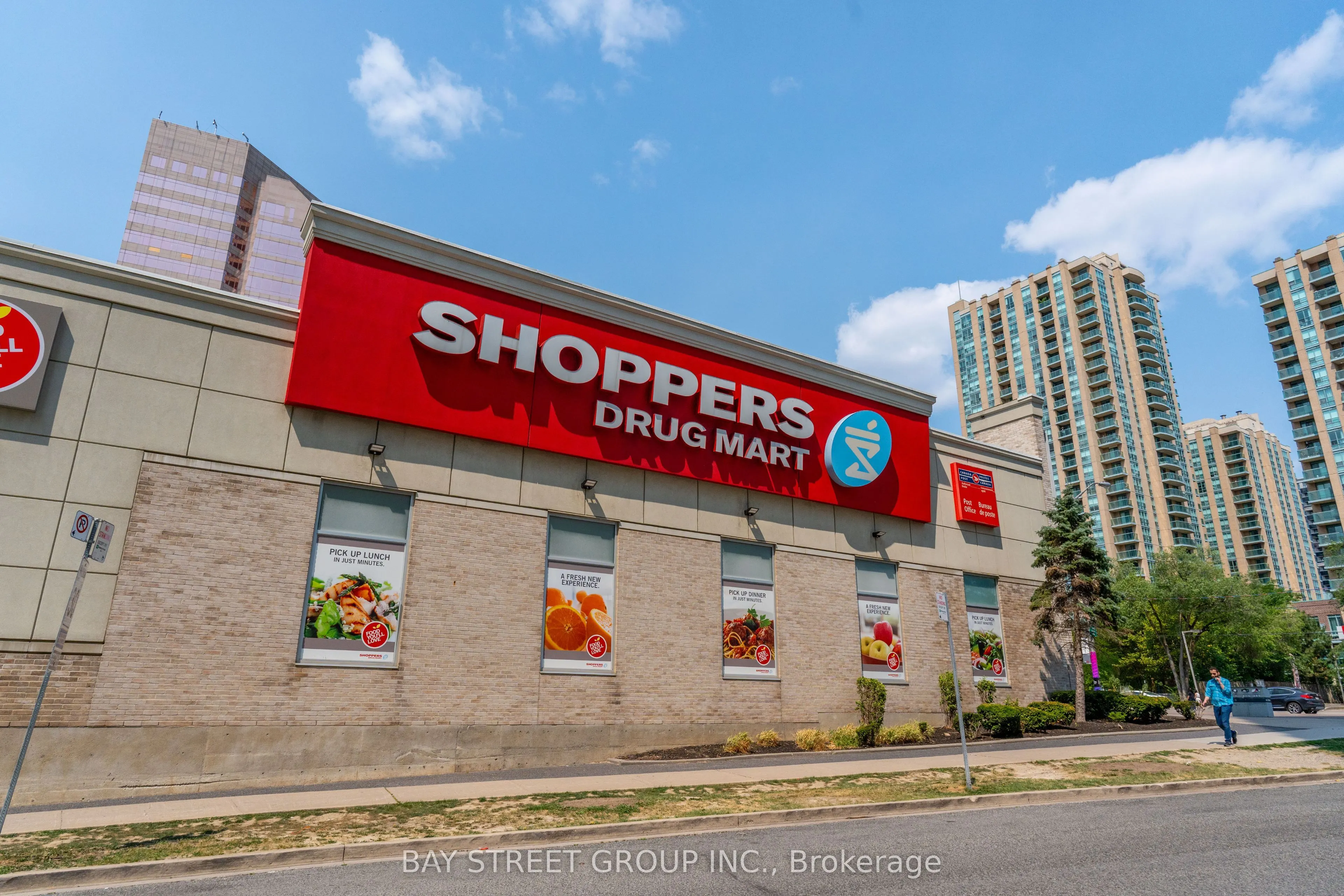 5500 Yonge Street, #1905