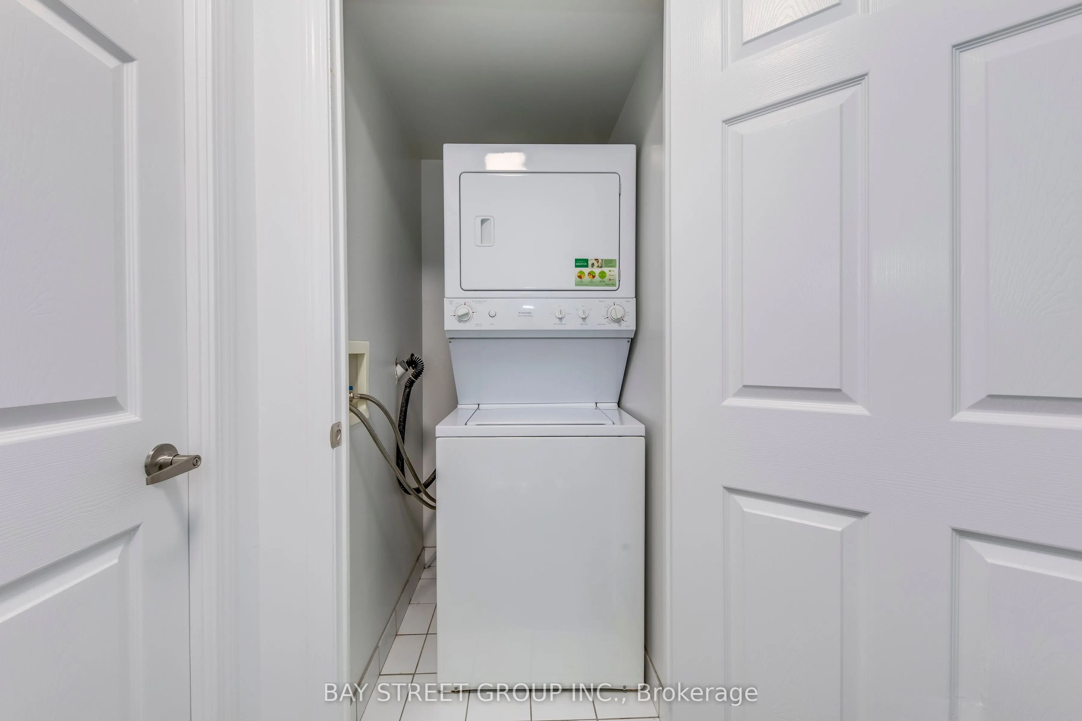 5500 Yonge Street, #1905