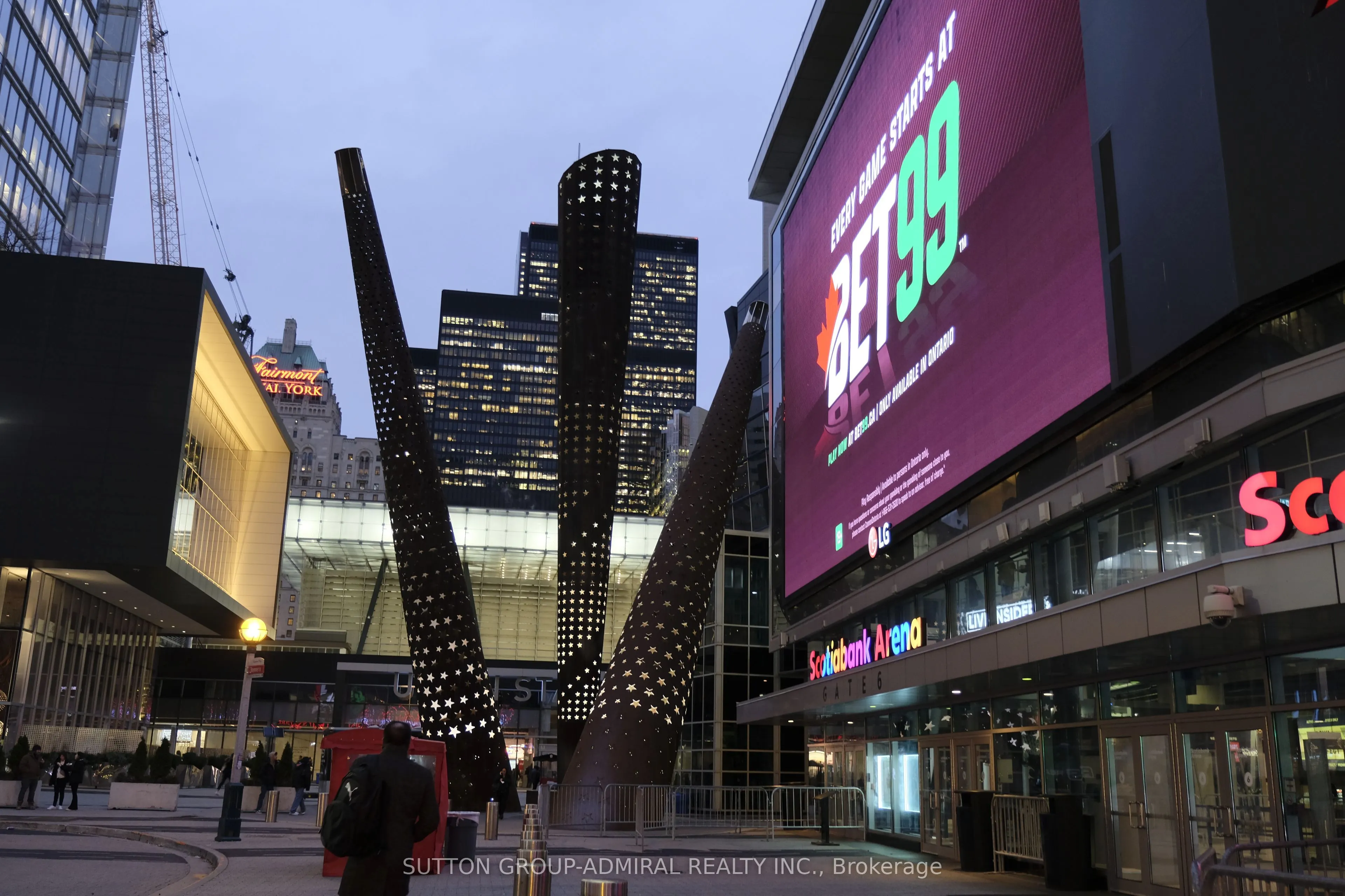 12 York Street, #08