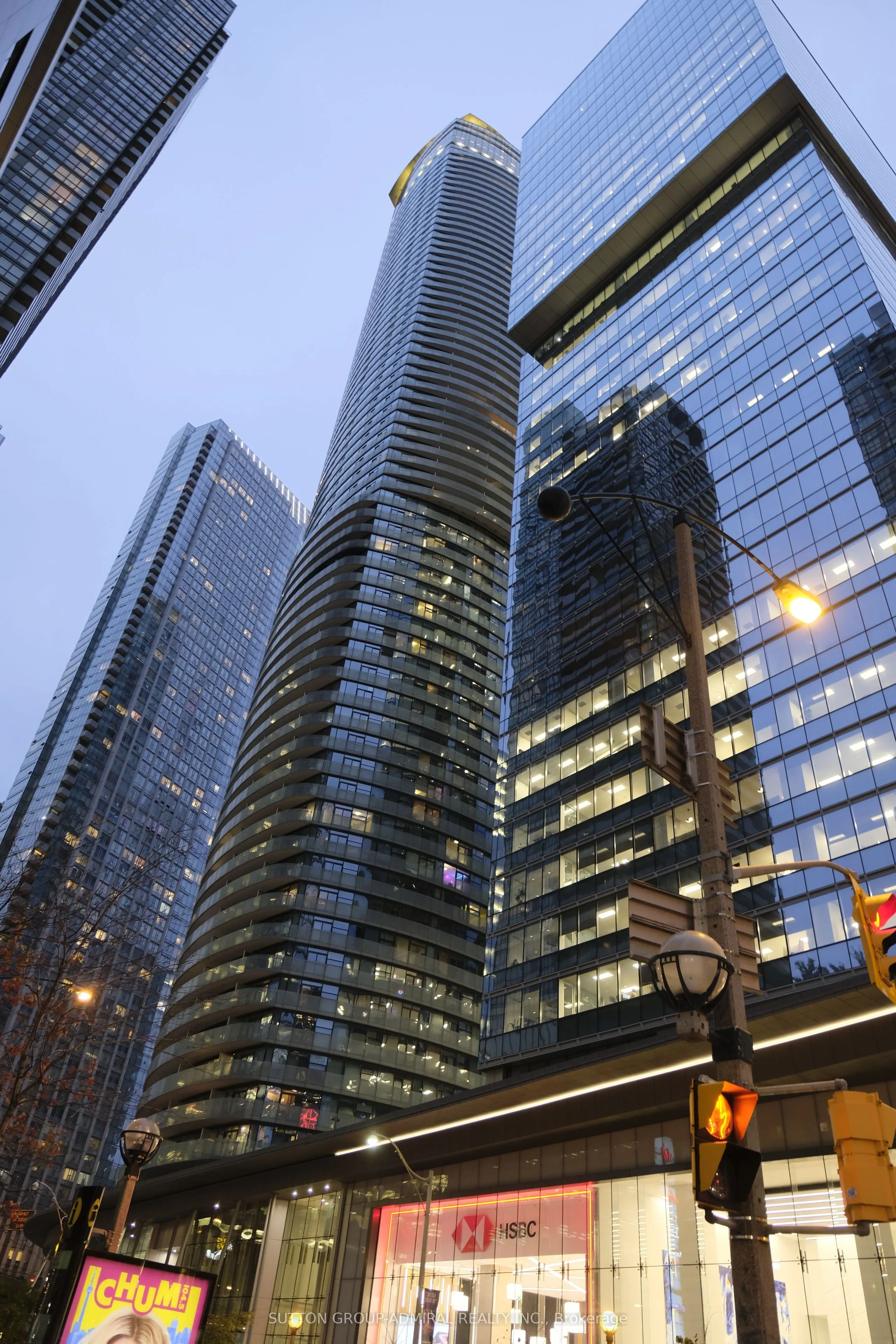 12 York Street, #08