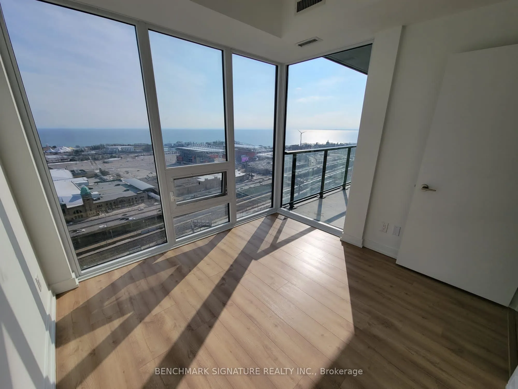 135 East Liberty Street, #2510