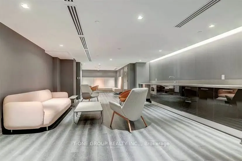 3 Gloucester Street, #1508
