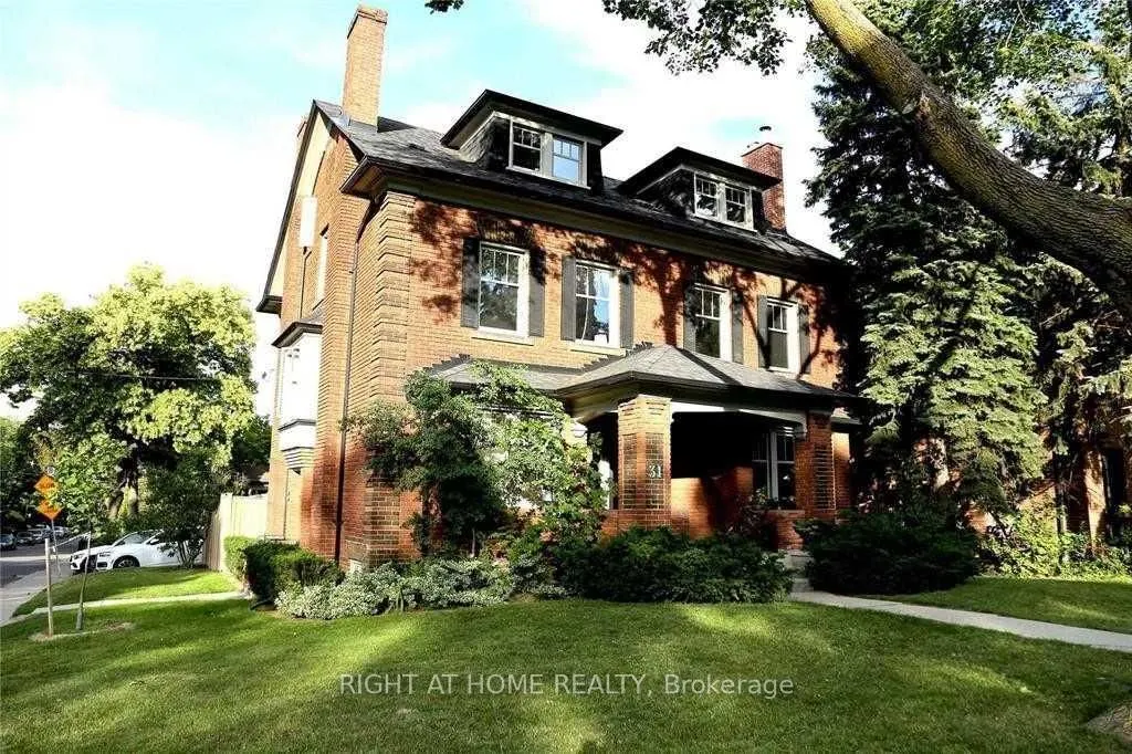 31 Oriole Parkway, #2nd Flr