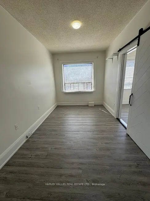 930 St. Clair Avenue, #201