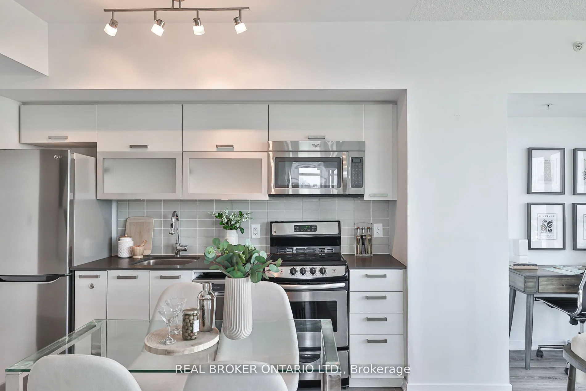 68 Abell Street, #1129