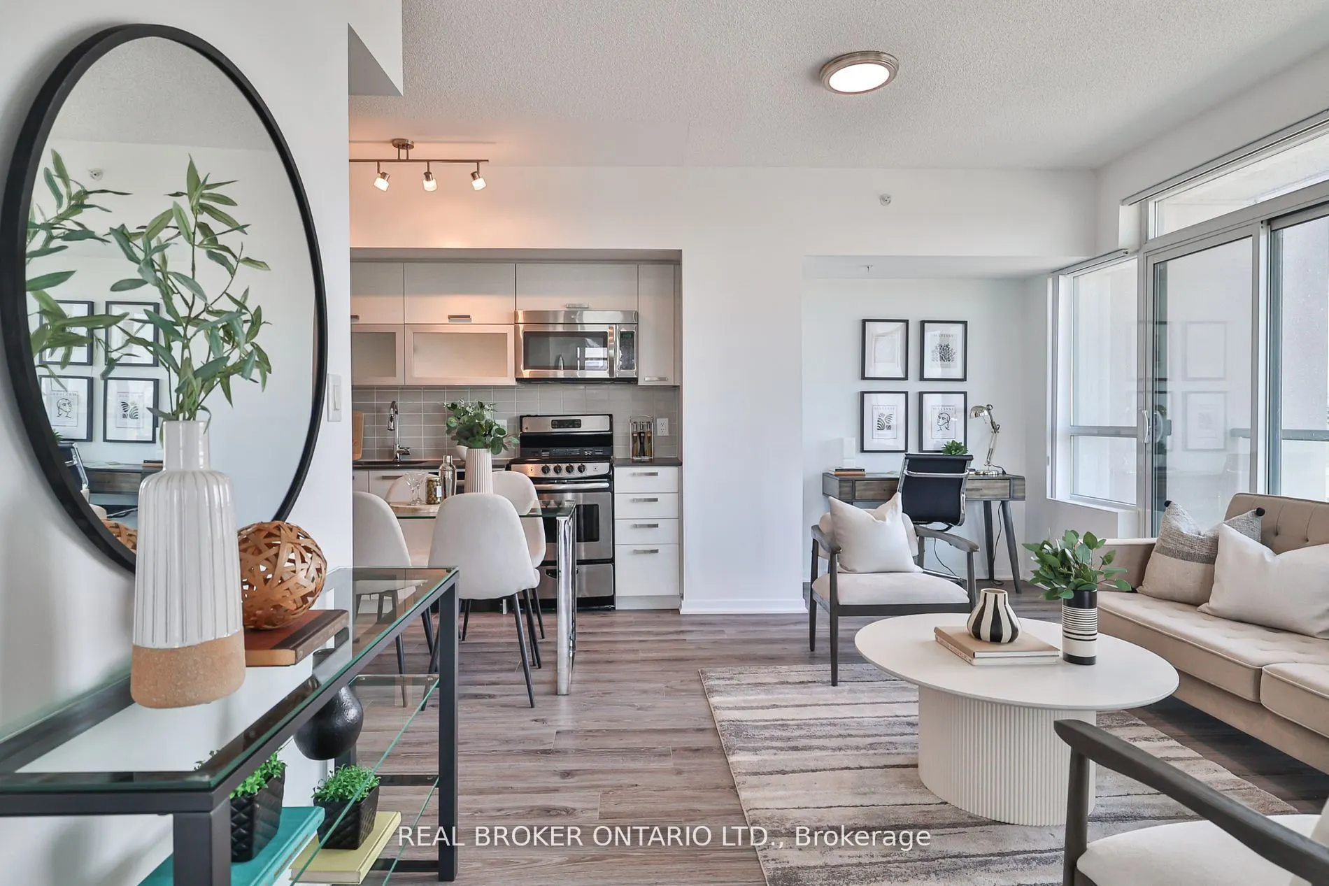 68 Abell Street, #1129
