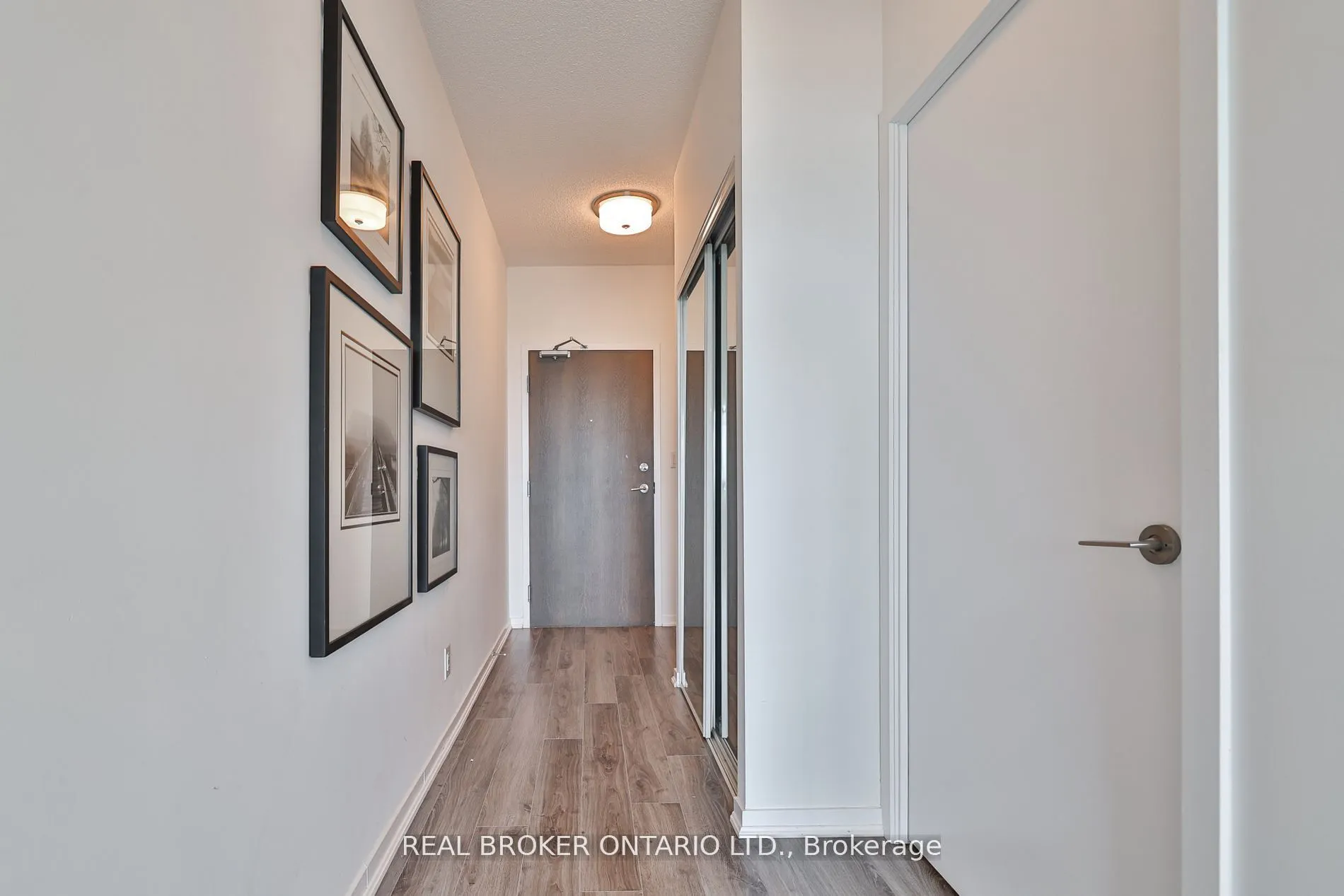 68 Abell Street, #1129
