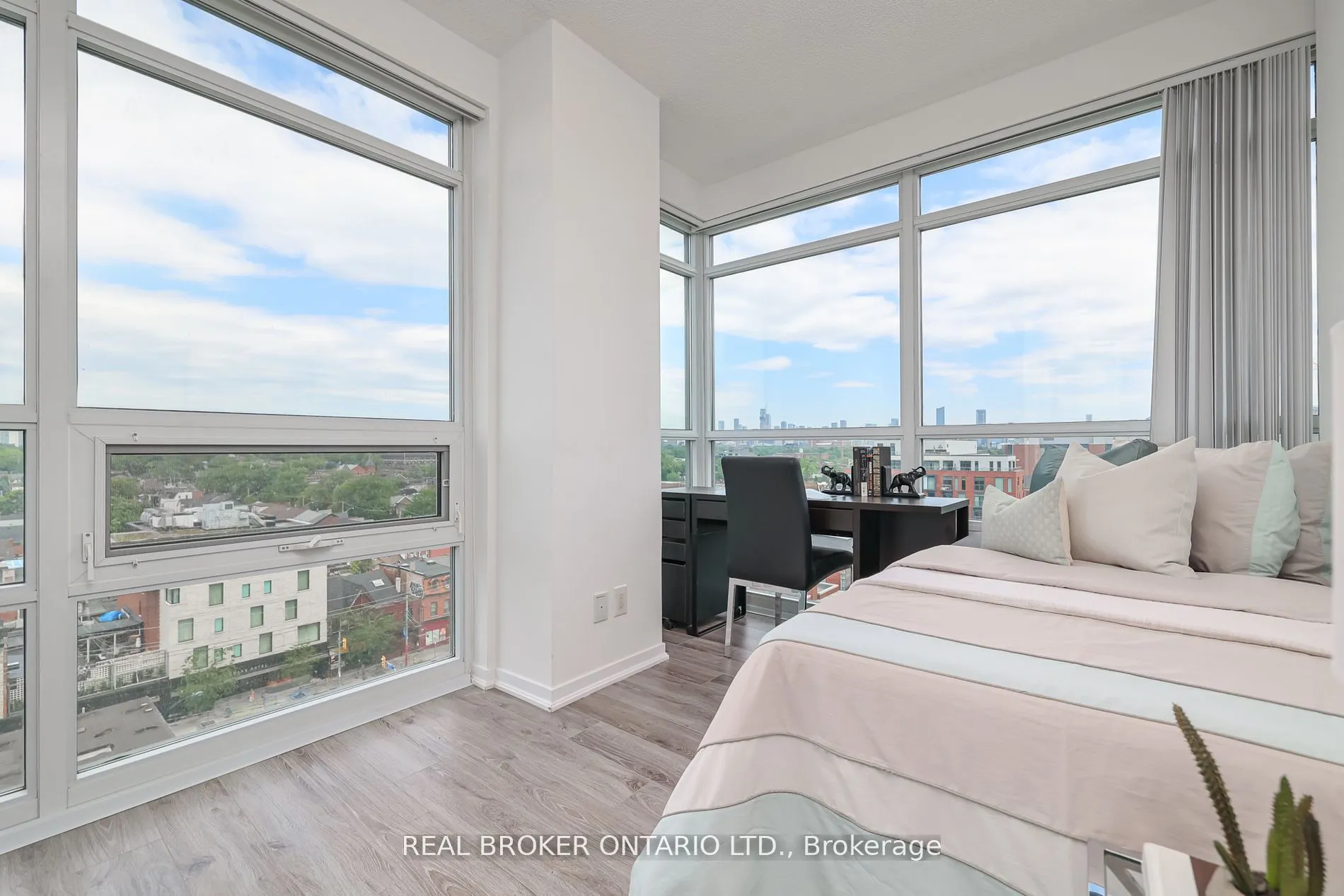 68 Abell Street, #1129