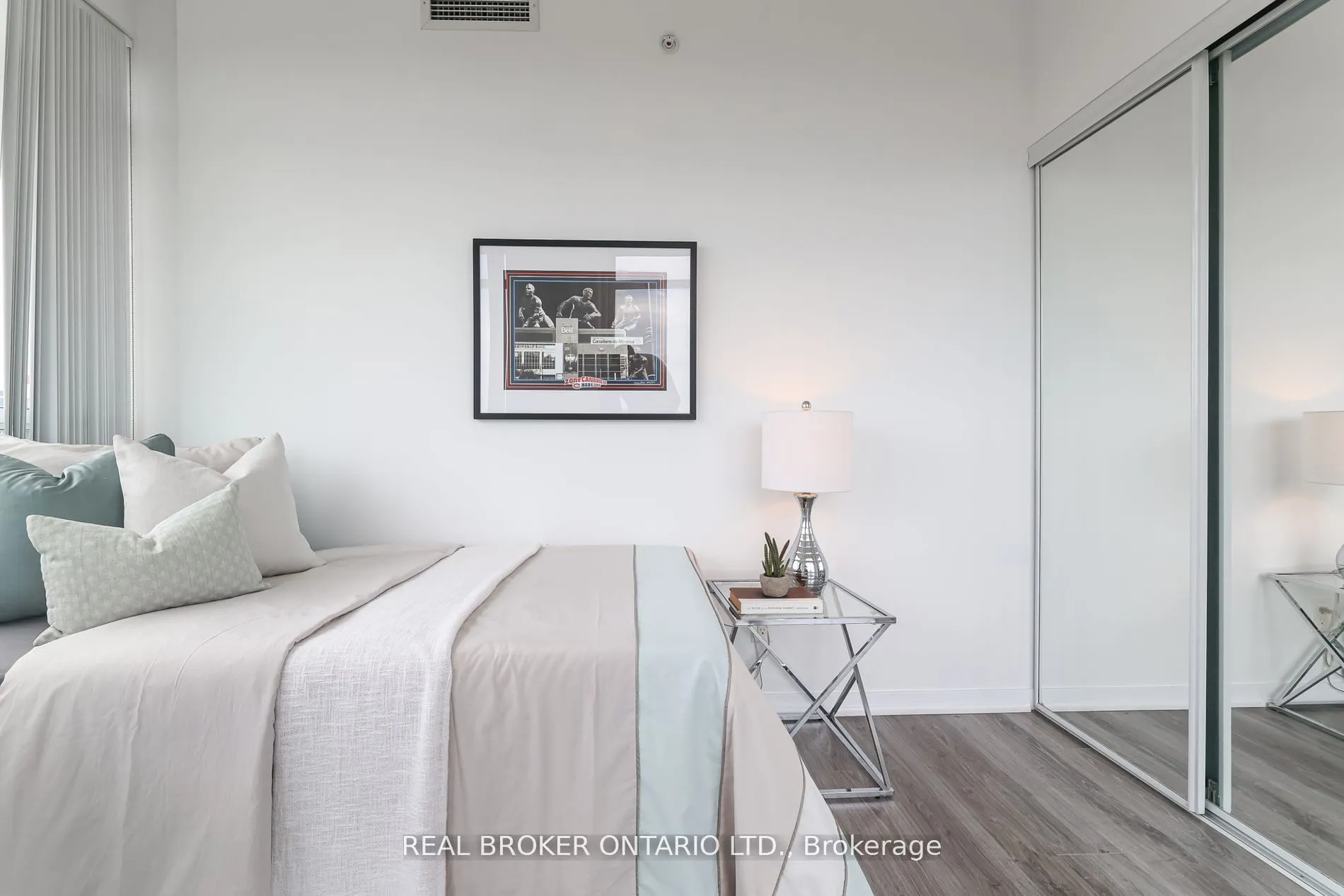 68 Abell Street, #1129